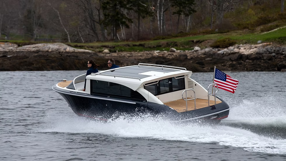 Hodgdon 7.0m Mini Venetian Limousine