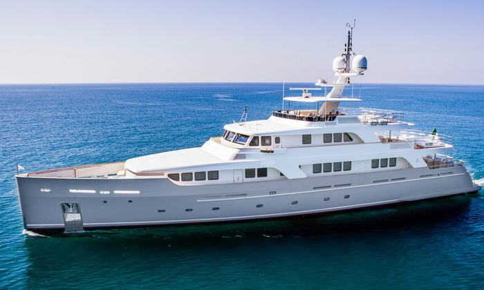 Codecasa news - LAUNCHING OF CODECASA 42 – VINTAGE SERIES, HULL F 75