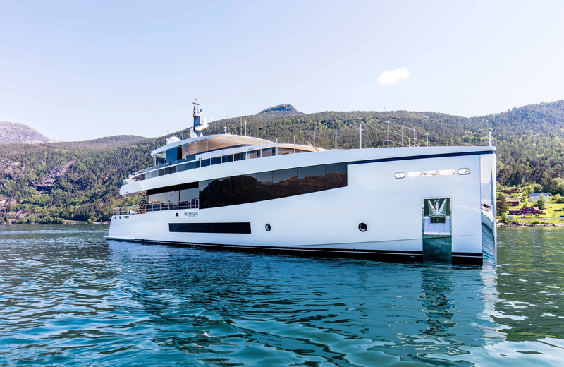 Feadship Como 2015