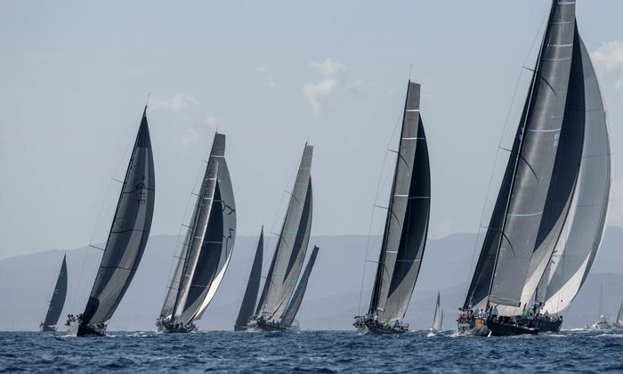 Les Voiles news - maxi-day-1-in-the-thick-of-things