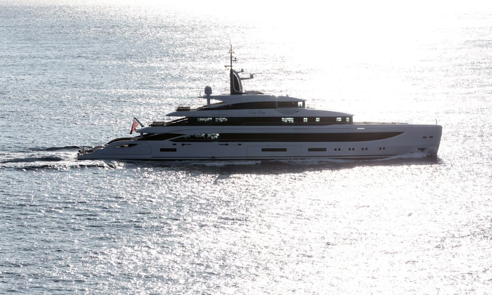 Benetti B.Now 67M — official builder image